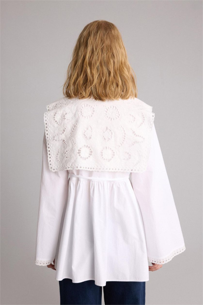 Women White Relax Fit Poplin Long Sleeve Tunic