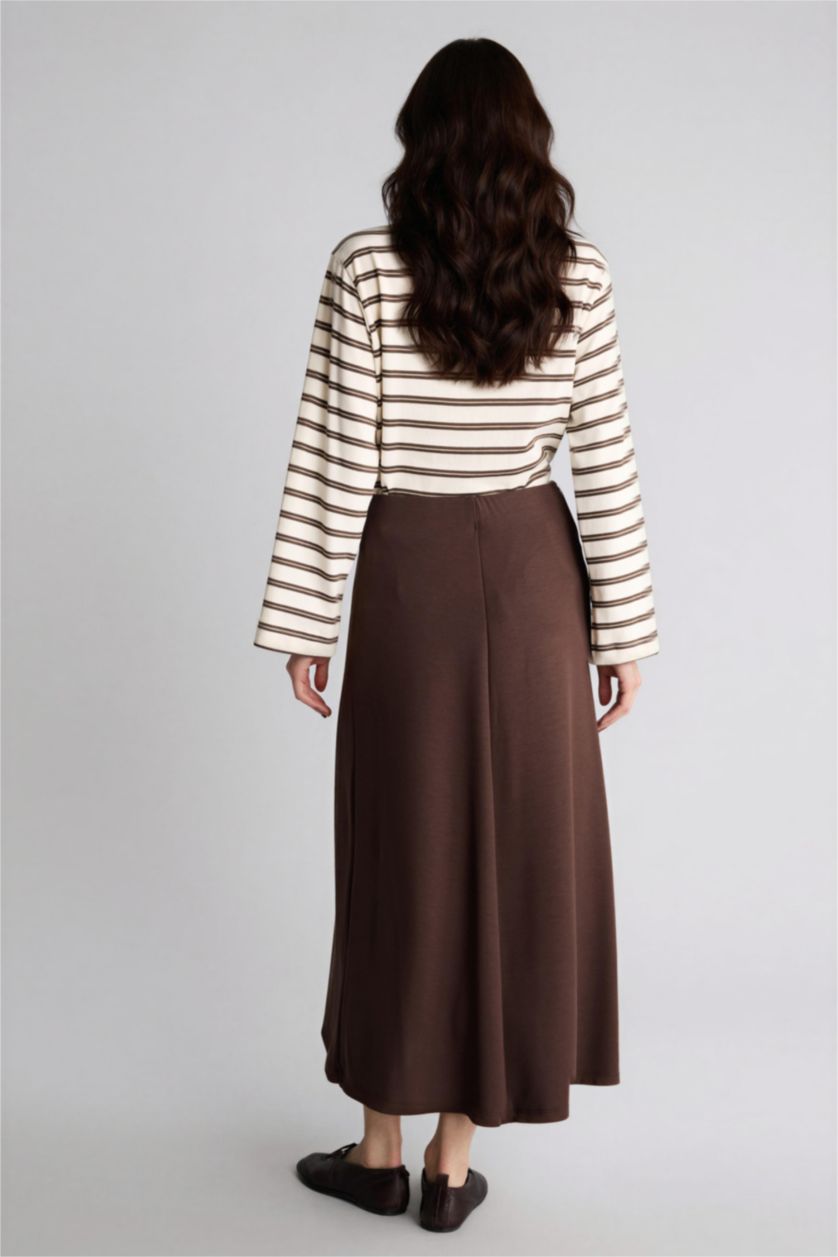 Woman Brown تنورة منسوجة بقصة A