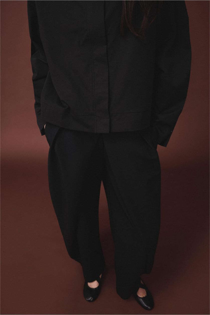 Kadın Siyah Relax Fıt Yüksek Bel Pantolon