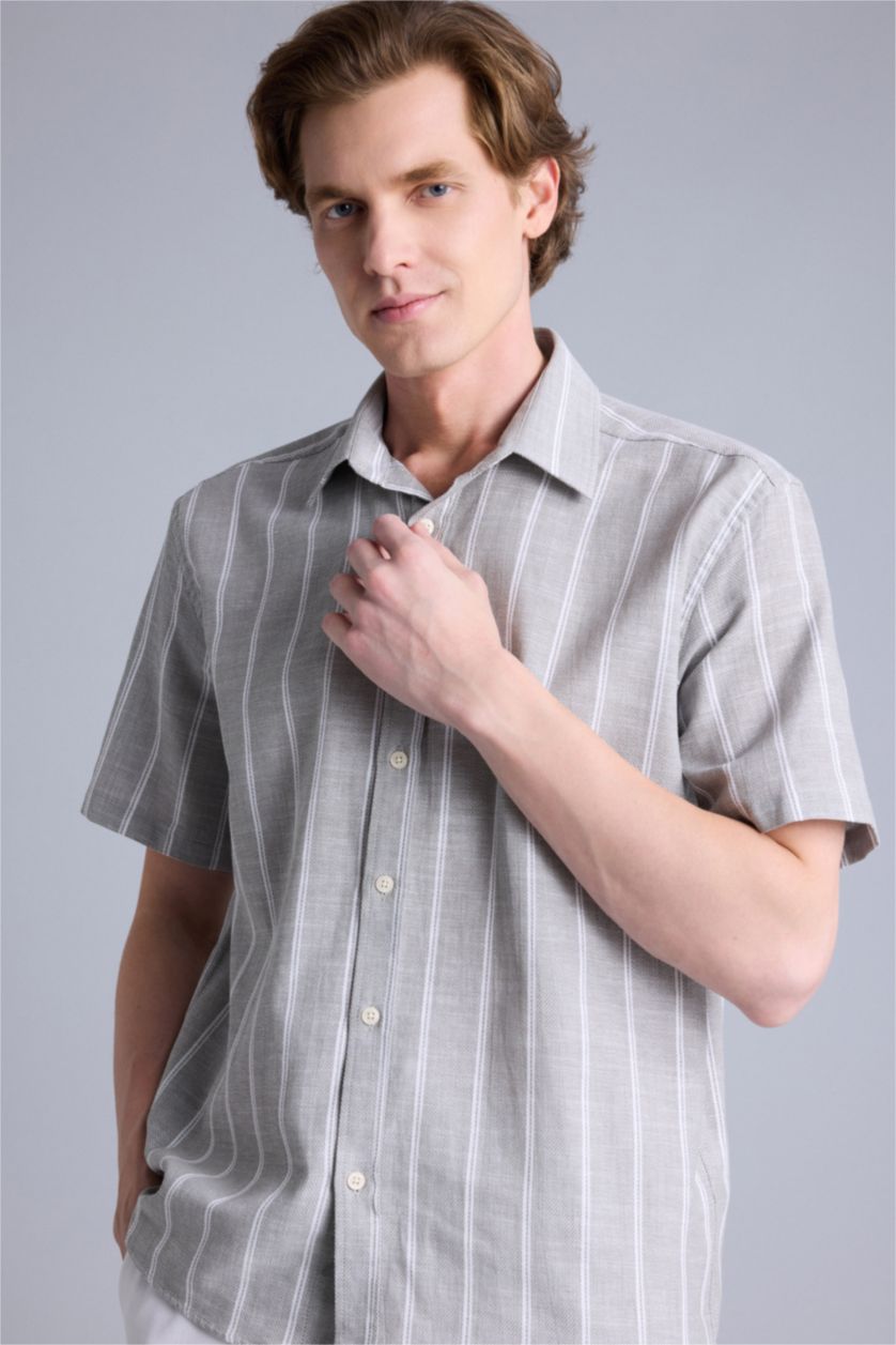 Erkek Haki Regular Fıt Polo Yaka Pamuklu Kısa Kollu Gömlek