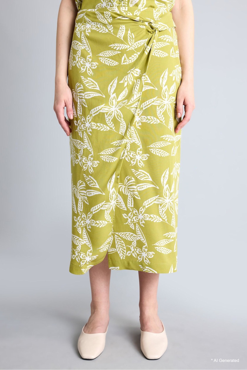 Women Green Regular Fit Printed Blended Linen Skirt