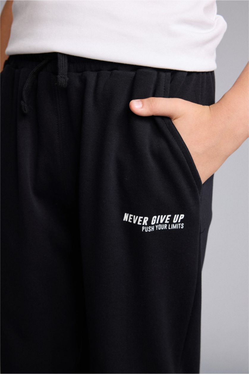 Young Boys - Teen Boys Black Oversize Fit Slogan Trousers