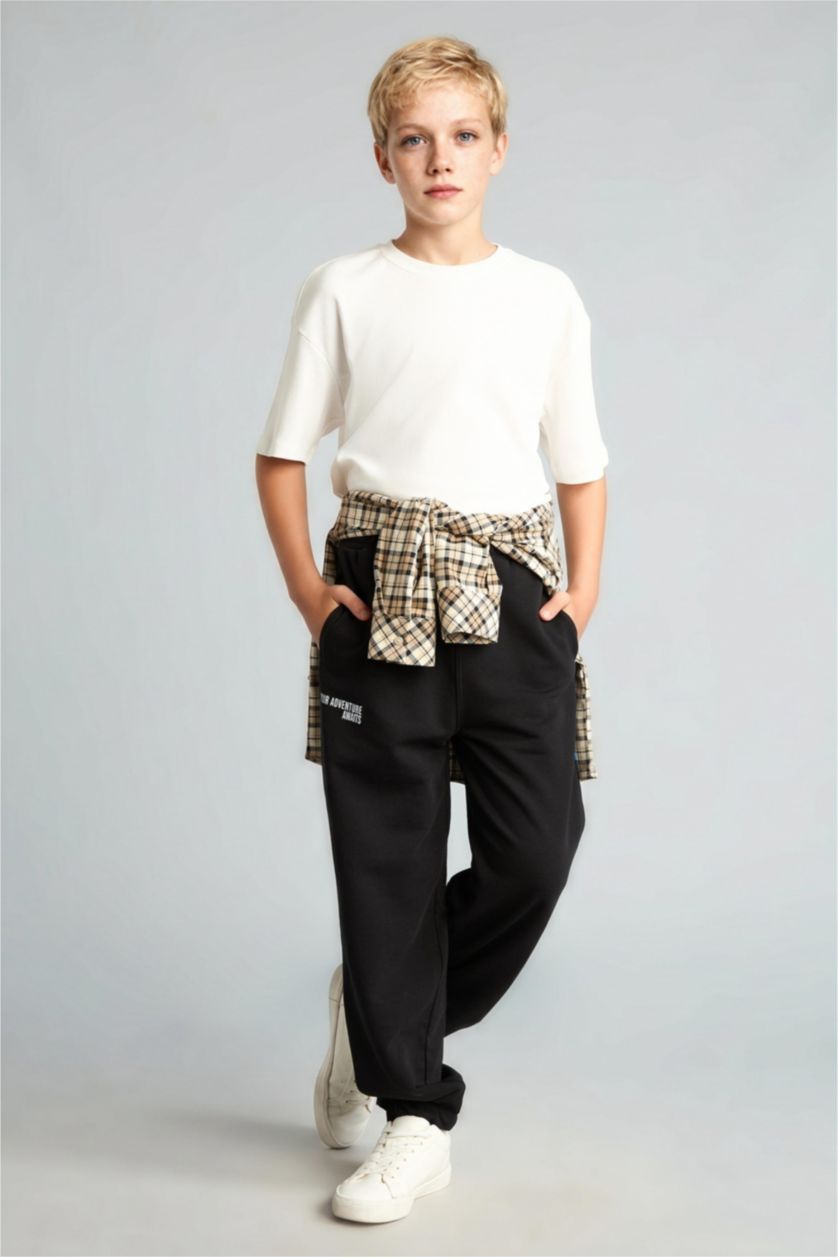 Young Boys - Teen Boys Black Oversize Fit Slogan Trousers
