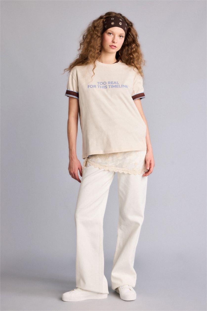 Kadın Ekru Oversıze Bisiklet Yaka Baskılı Kısa Kollu Tişört