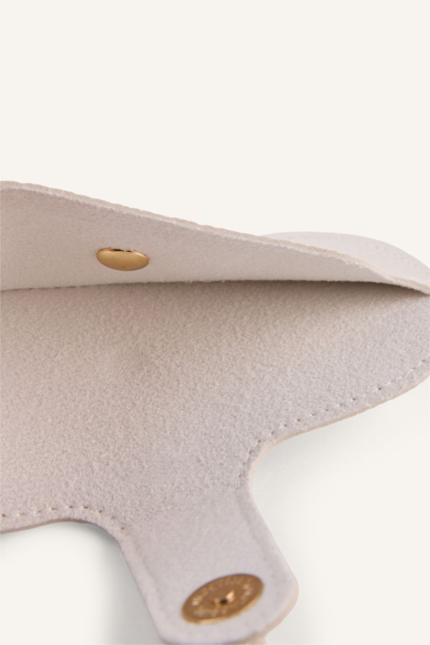 Women White Sunglasses Case