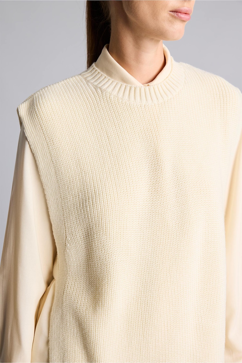 WOMAN Beige Regular Fit Crew Neck Knit Vest