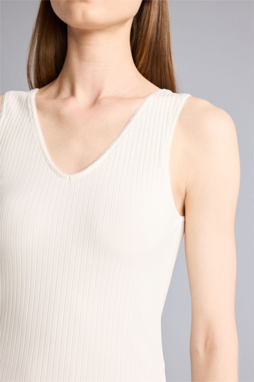 Kadın Ekru Slim Fit Kaşkorse Atlet