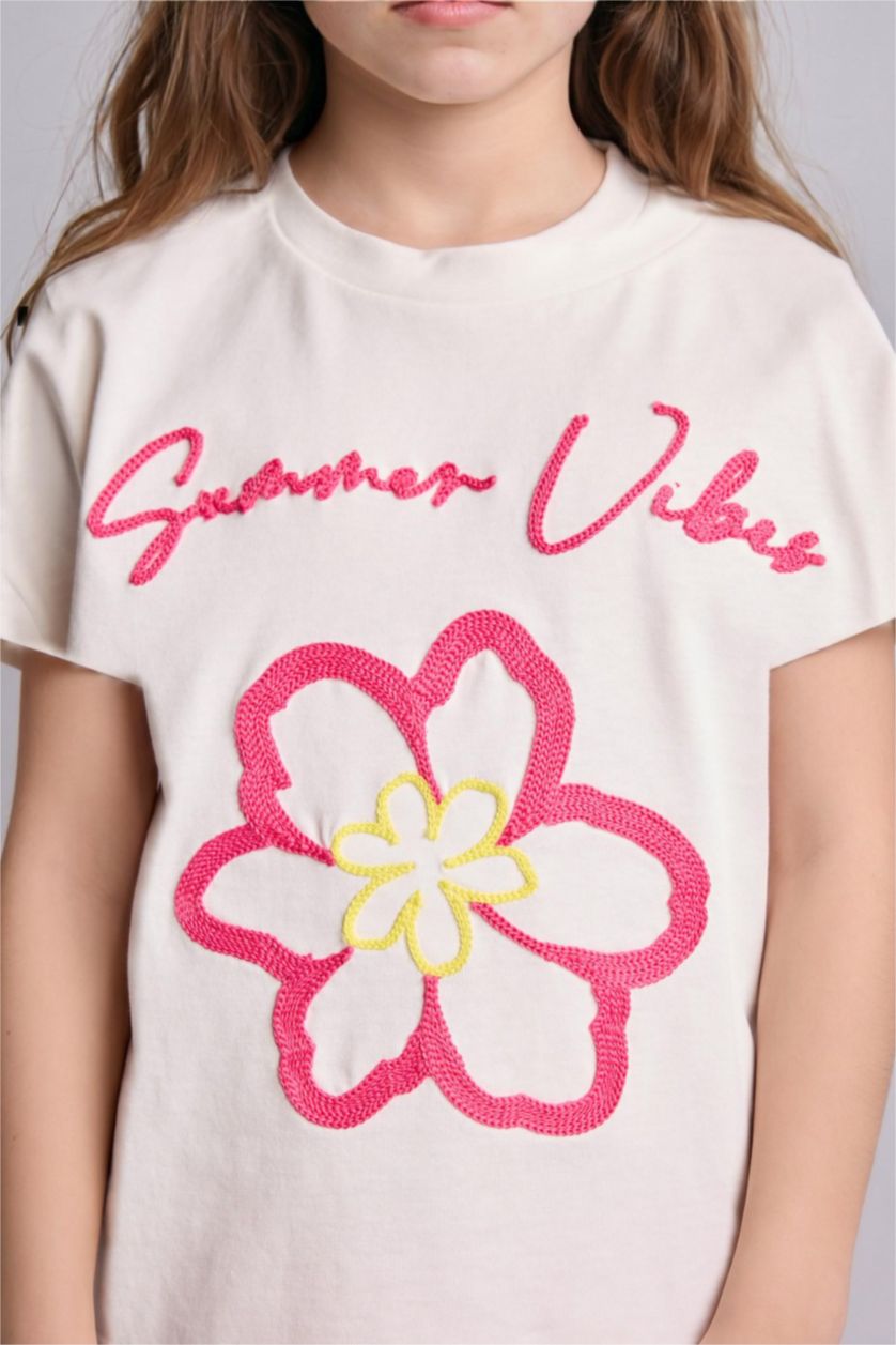Young Girls - Teen Girls Ecru Regular Fit Floral Short Sleeve T-Shirt