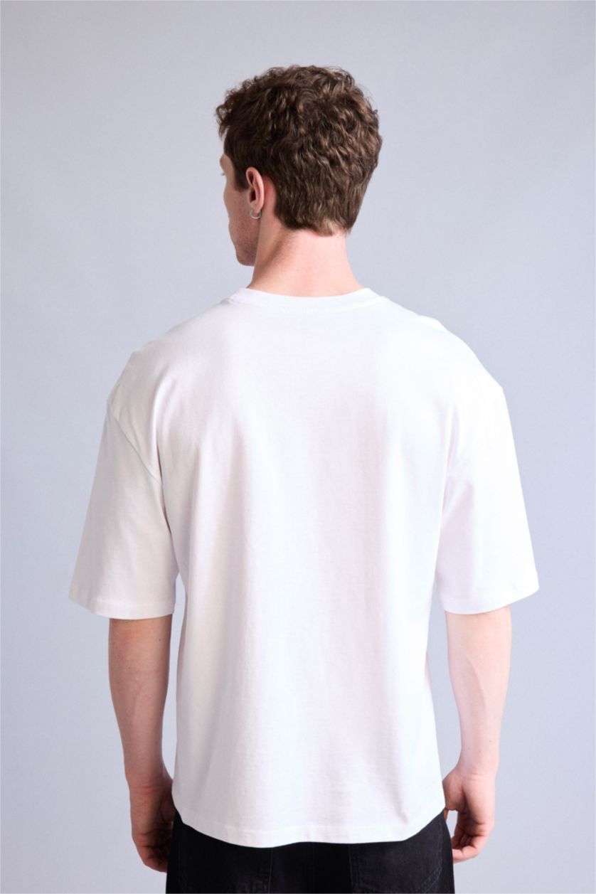 رجال أبيض Boxy Fit Short Sleeve T-Shirt