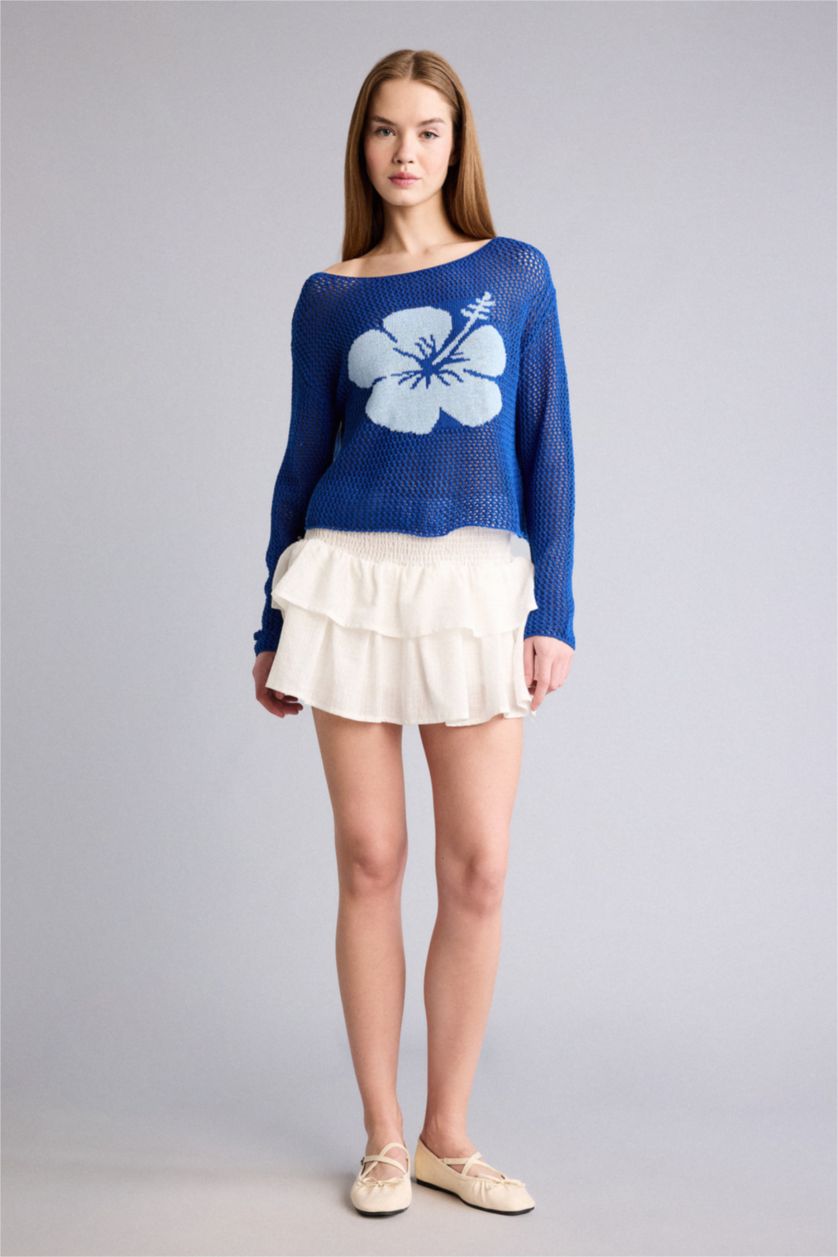 Kadın Mavi Kayık Yaka Çiçekli Triko Kazak