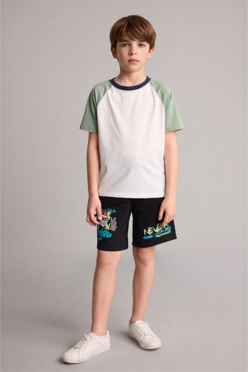 Young Boys - Teen Boys Light Green Boy New Regular Fit Crew Neck T-Shirt