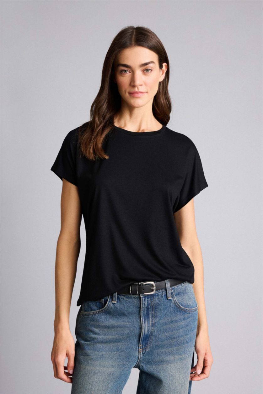 Kadın Siyah Bisiklet Yaka Basıc Düz Kısa Kollu Tişört