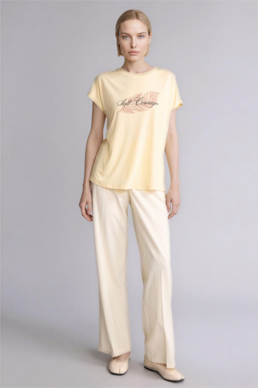 Woman Yellow Short Sleeve T-Shirt