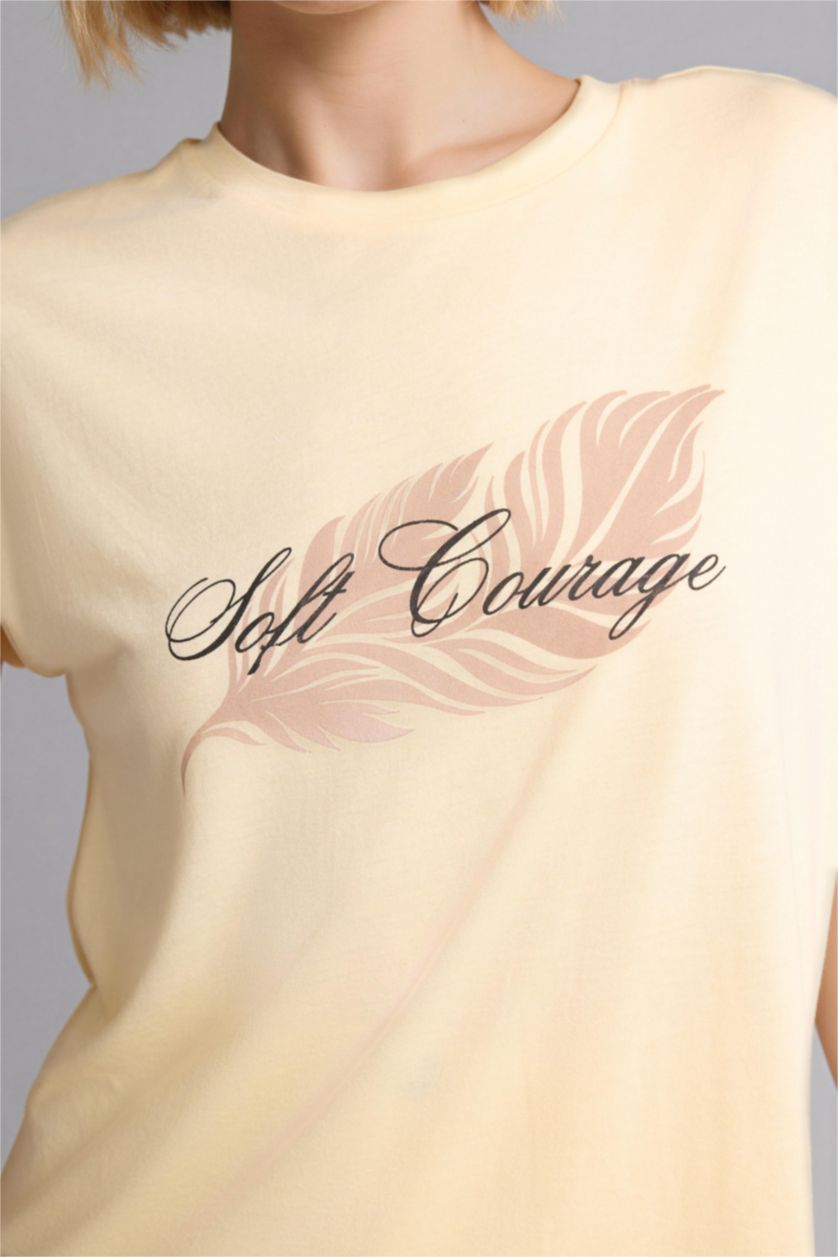 Woman Yellow Short Sleeve T-Shirt