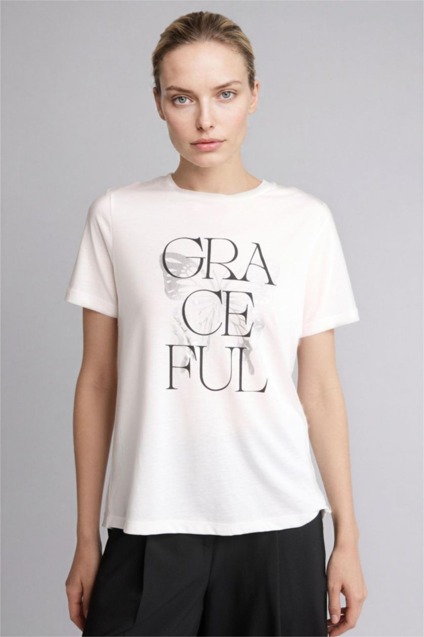 Kadın Ekru Regular Fıt Baskılı Kısa Kollu Tişört