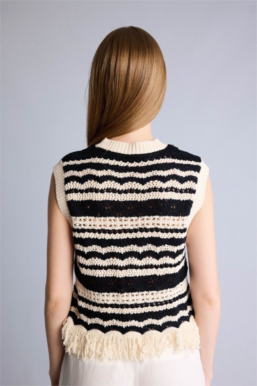 Kadın Ekru Regular Fıt Süveter