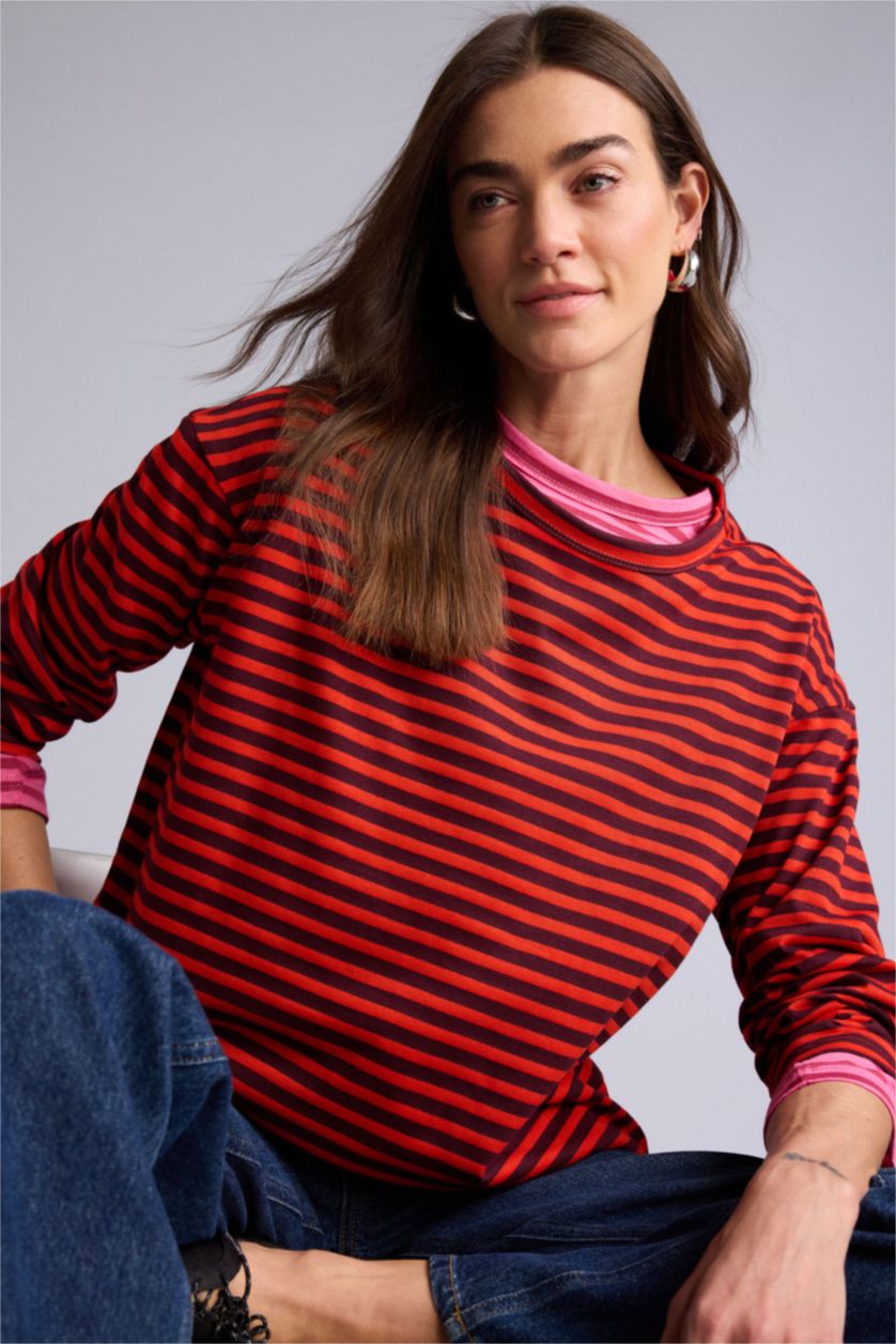 نساء أحمر Woman Long Sleeve T-Shirt