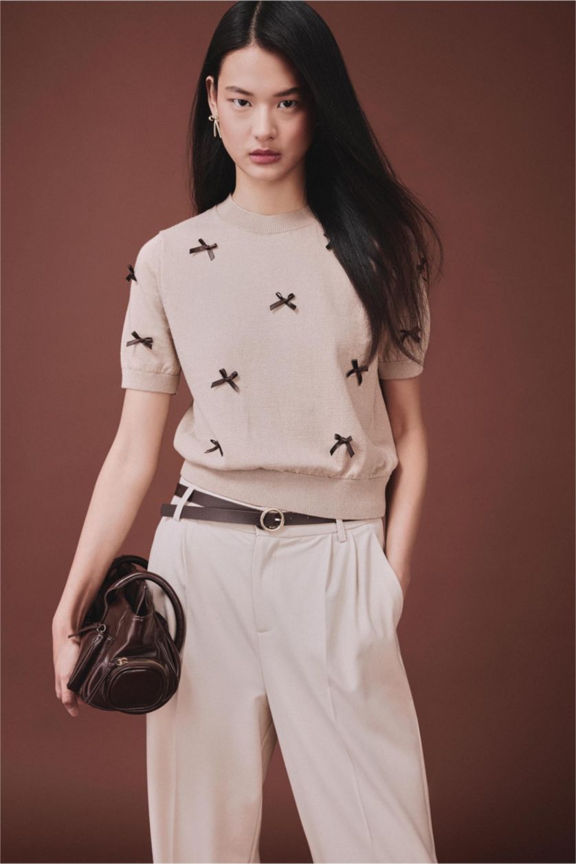 Kadın Açık Kahve Fiyonklu Kısa Kollu Kazak