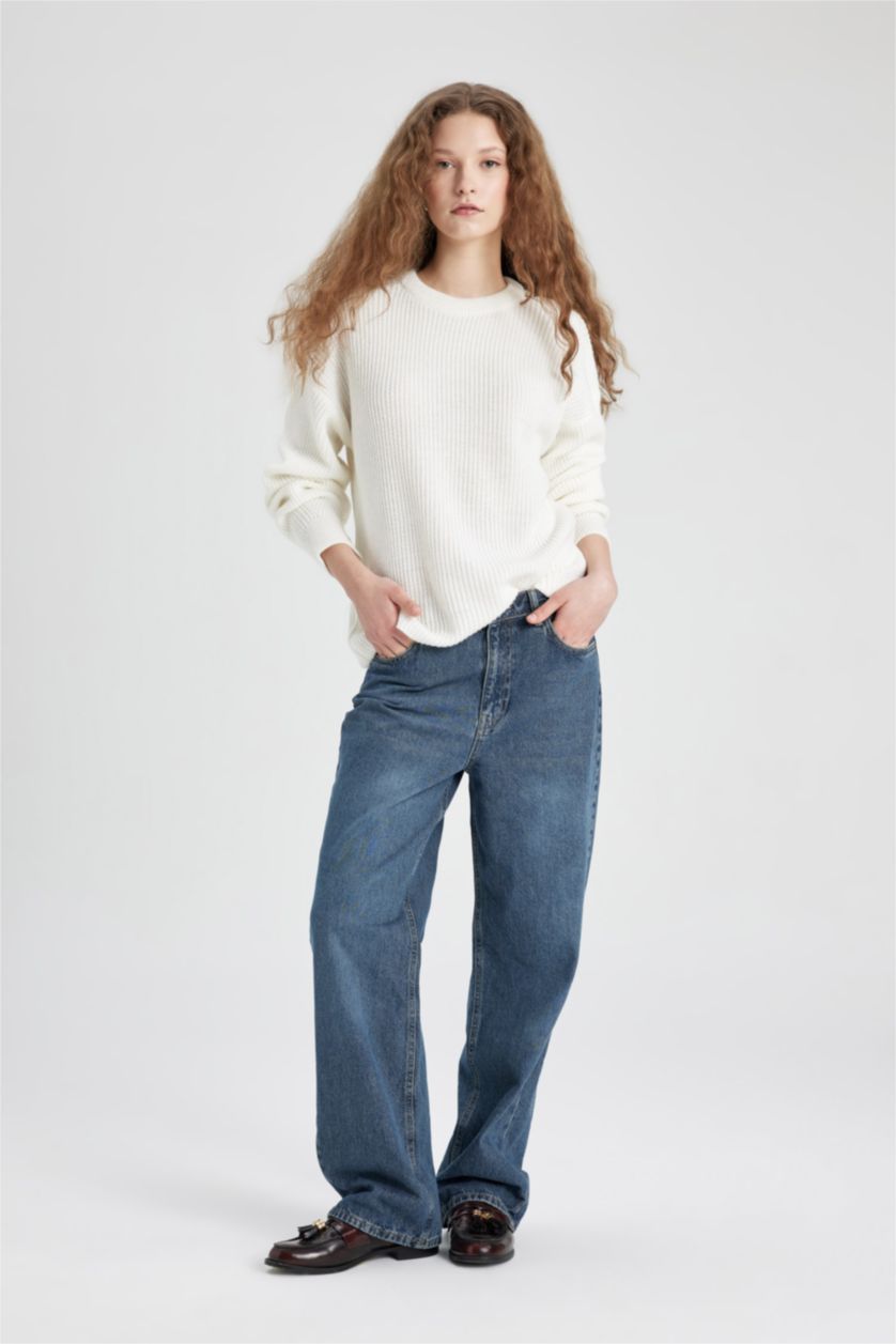 Kadın Ekru Regular Fit Bisiklet Yaka Selanik Kumaş Basic Düz Triko Kazak