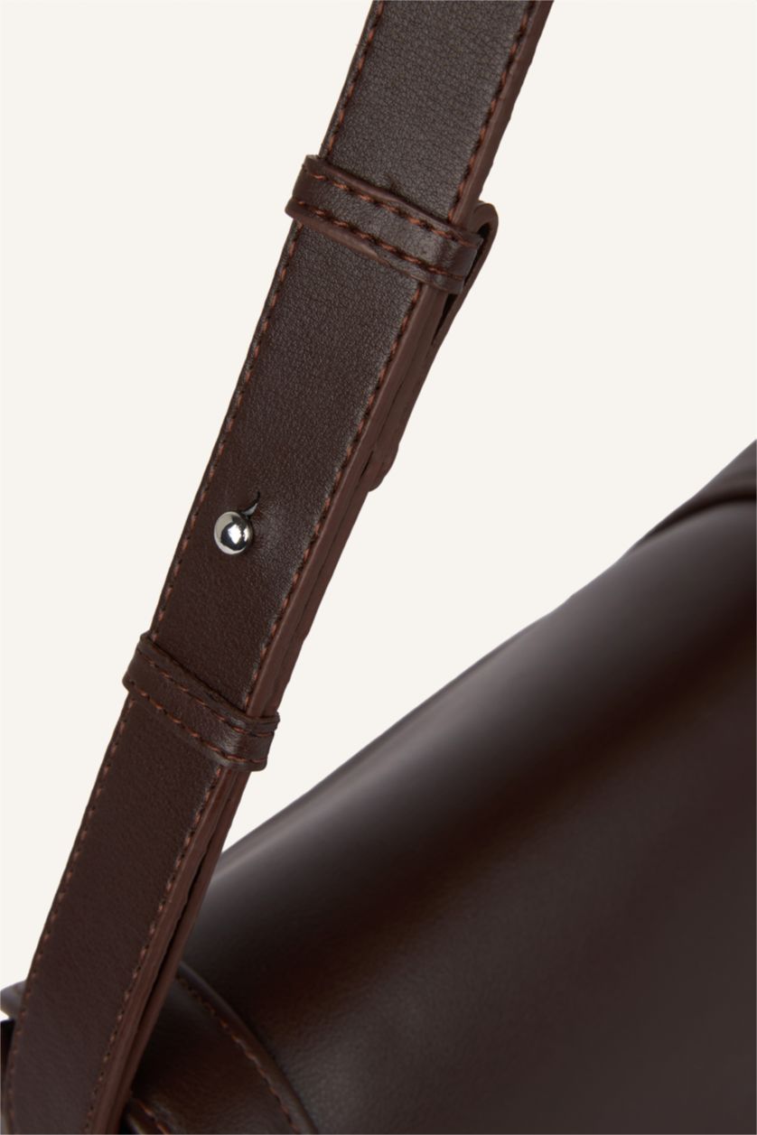 Women Brown Shoulder bag