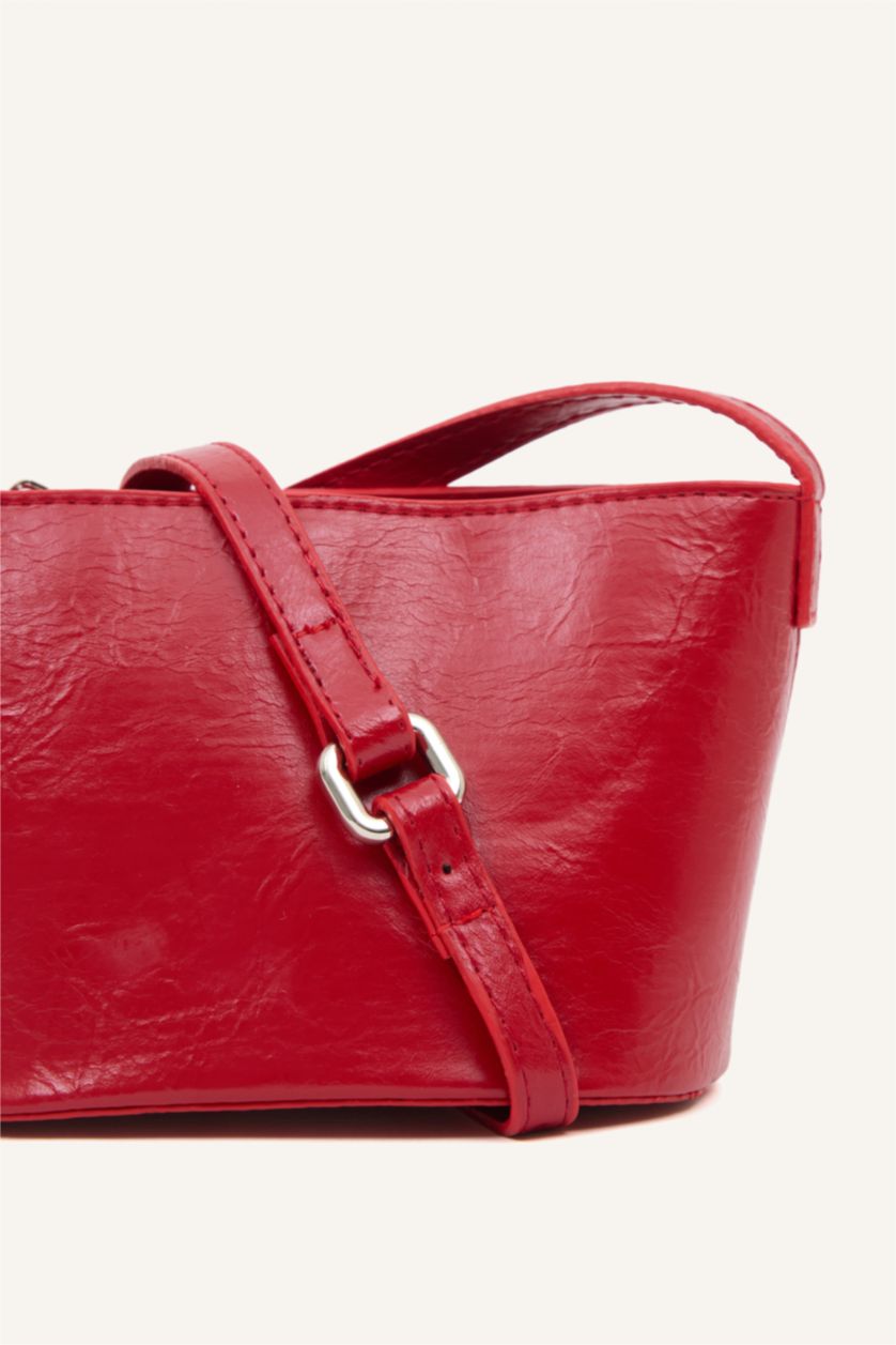 Kadın Kırmızı Çapraz Çanta