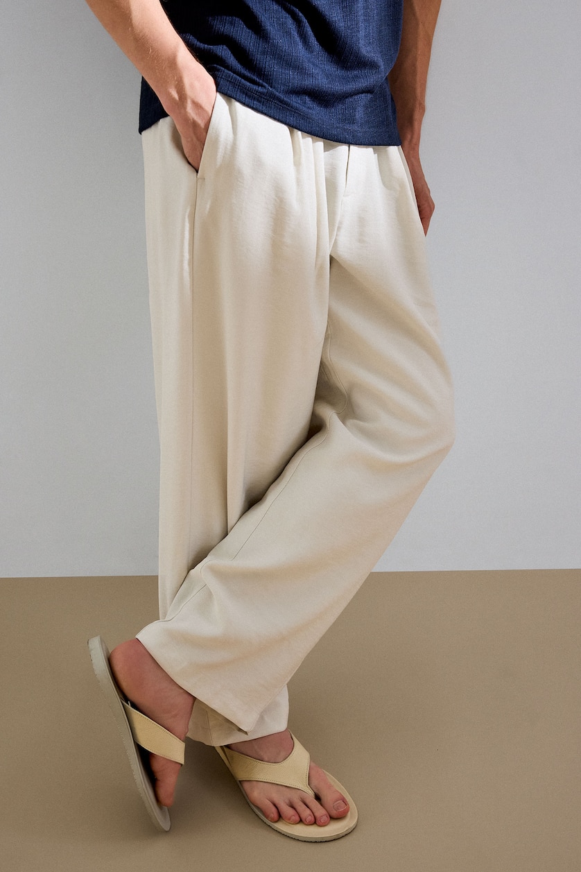 Men Ecru Wide Leg Trousers