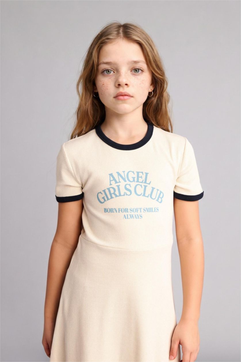 GIRLS & TEENS Ecru فستان بناتي كت مضلع
