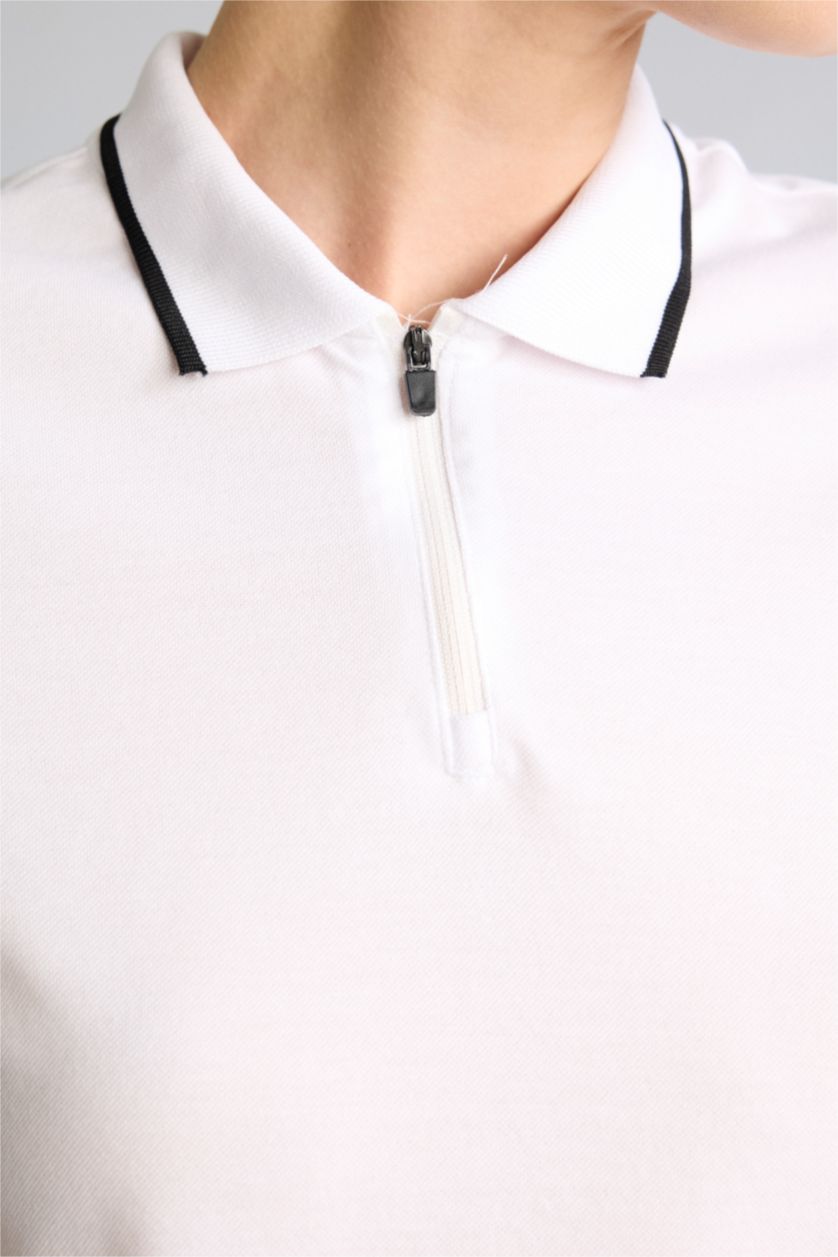 Women White Standard Fit Short Sleeve Polo T-Shirt