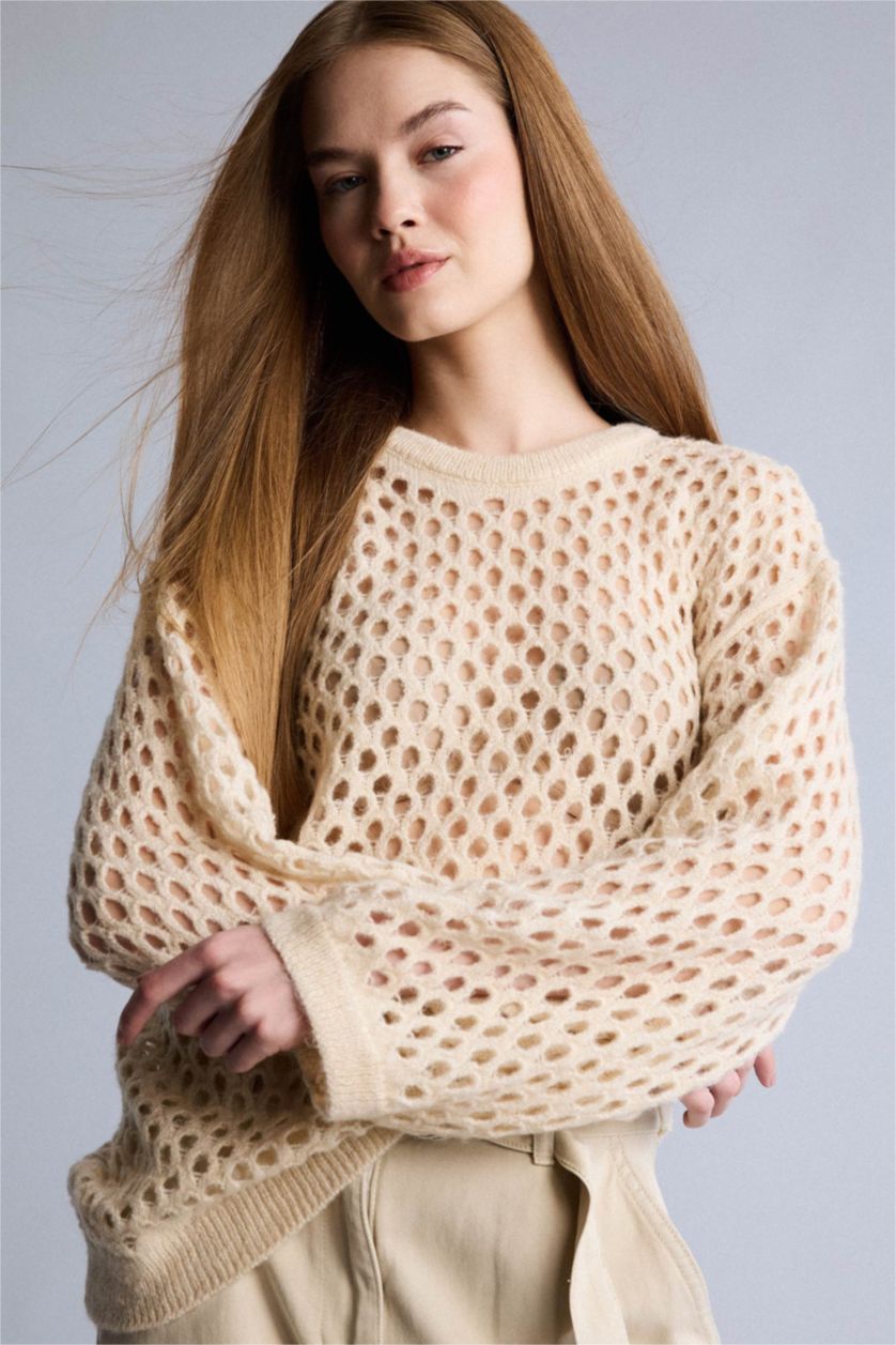 Woman Ecru Regular Fit Knitwear Pullover