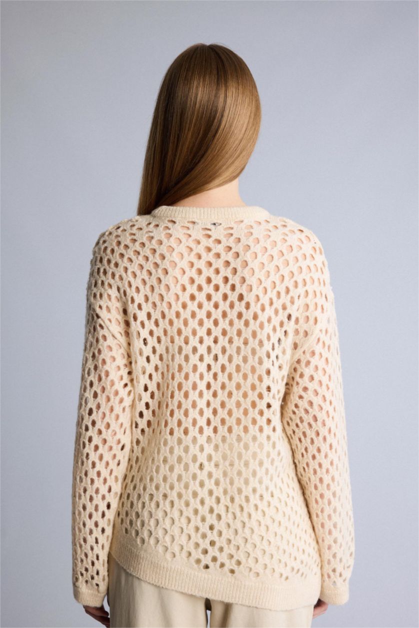 Woman Ecru Regular Fit Knitwear Pullover