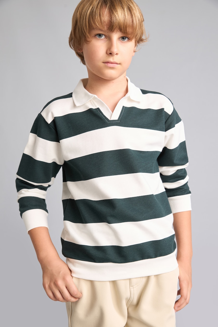 BOYS & TEENS Dark Green Boy New Regular Fit Green Sweatshirt