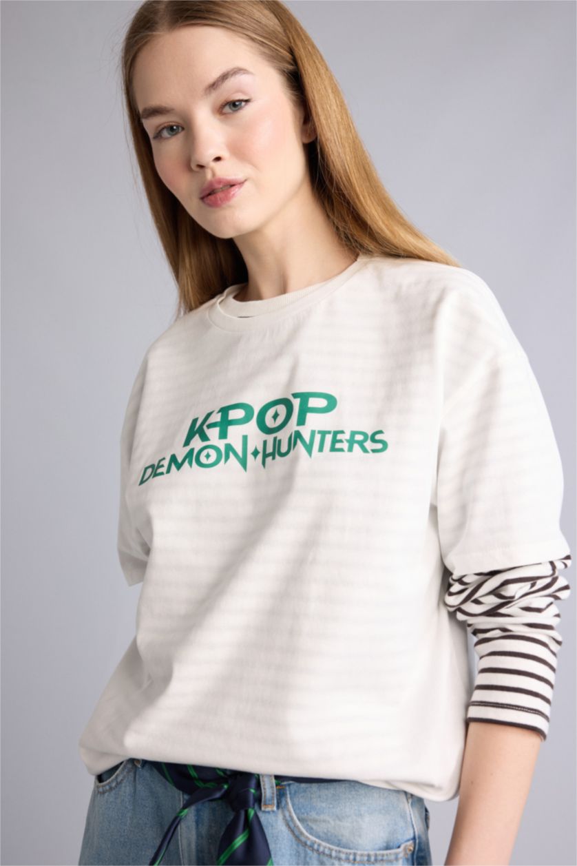 Kadın Kırık Beyaz Kpop - Demon Hunters Oversıze Sırt Baskılı Tişört