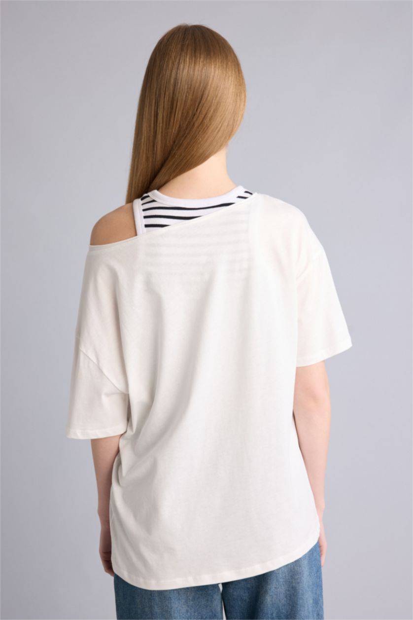 حريمي اوف وايت تيشيرت اوفر سايز نص كم