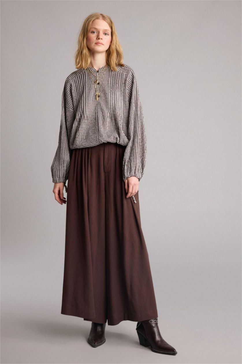 Women Brown Regular Fit Linen Blended Trousers