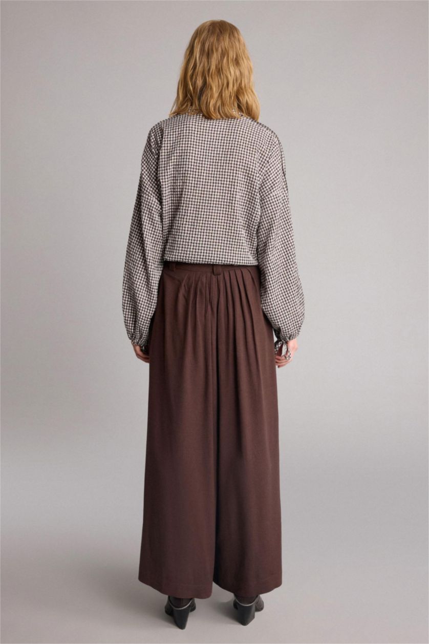 Women Brown Regular Fit Linen Blended Trousers