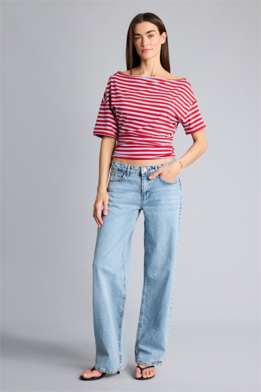 Kadın Kırmızı Afra x Defacto Loose Fıt Omzu Açık Tişört