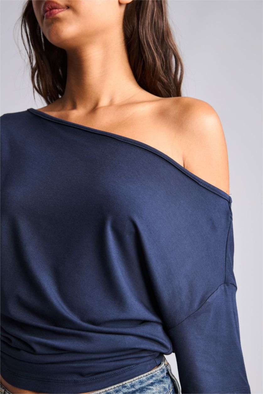 Women NAVY Loose Fit Short Sleeve T-Shirt
