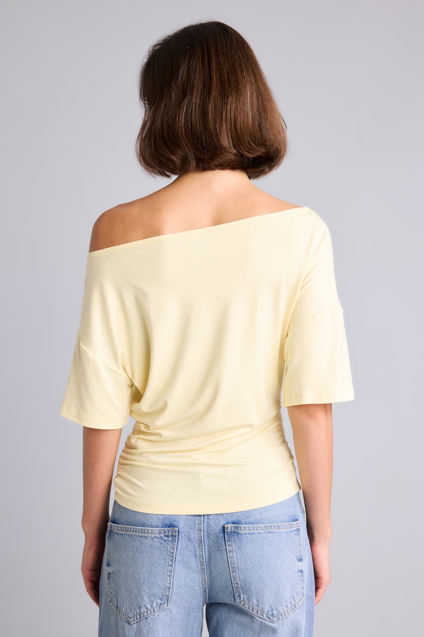 Woman Light Yellow Loose Fit Short Sleeve T-Shirt