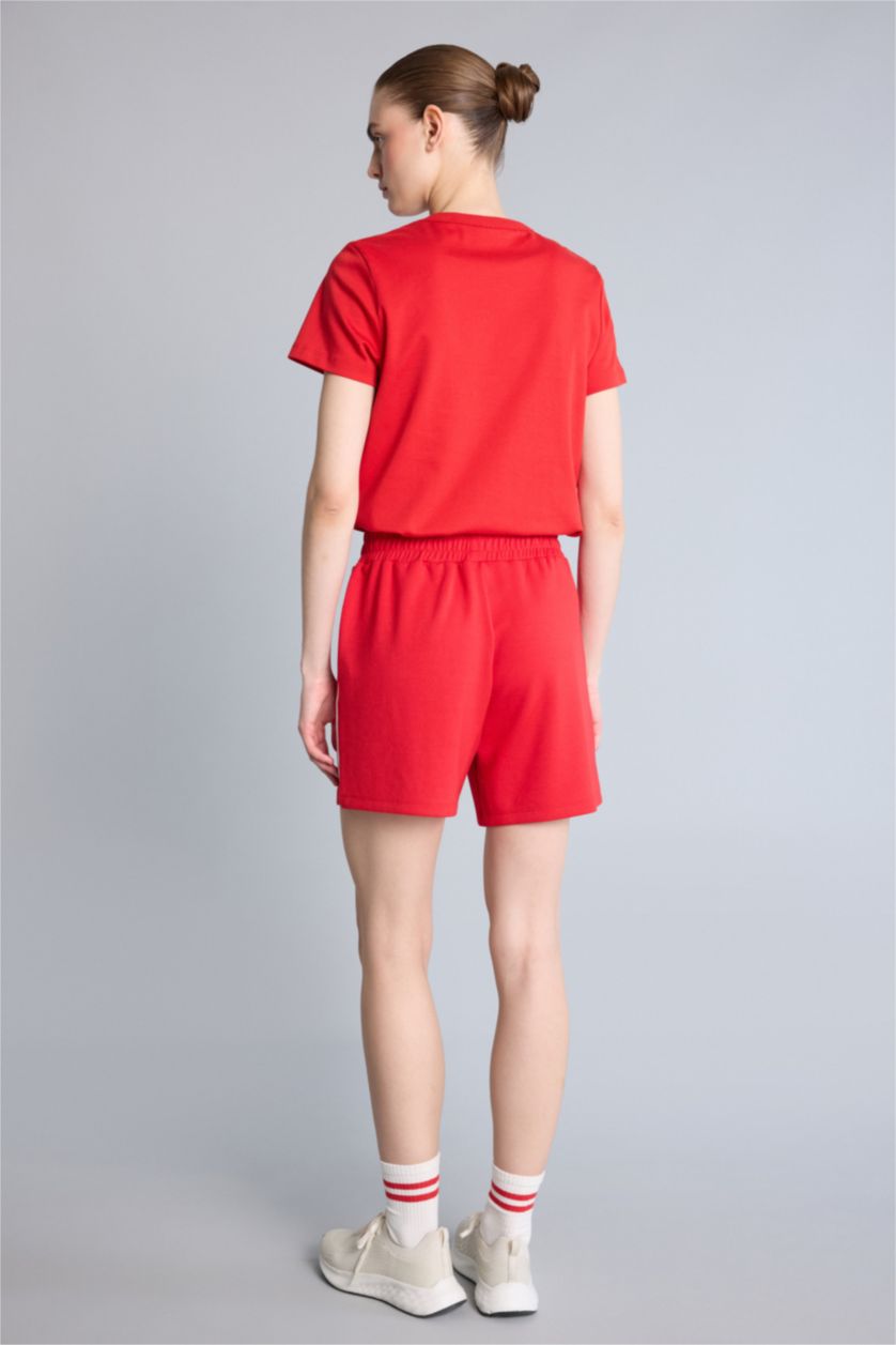 Kadın Kırmızı Standart Fit Sporcu Modal Şort