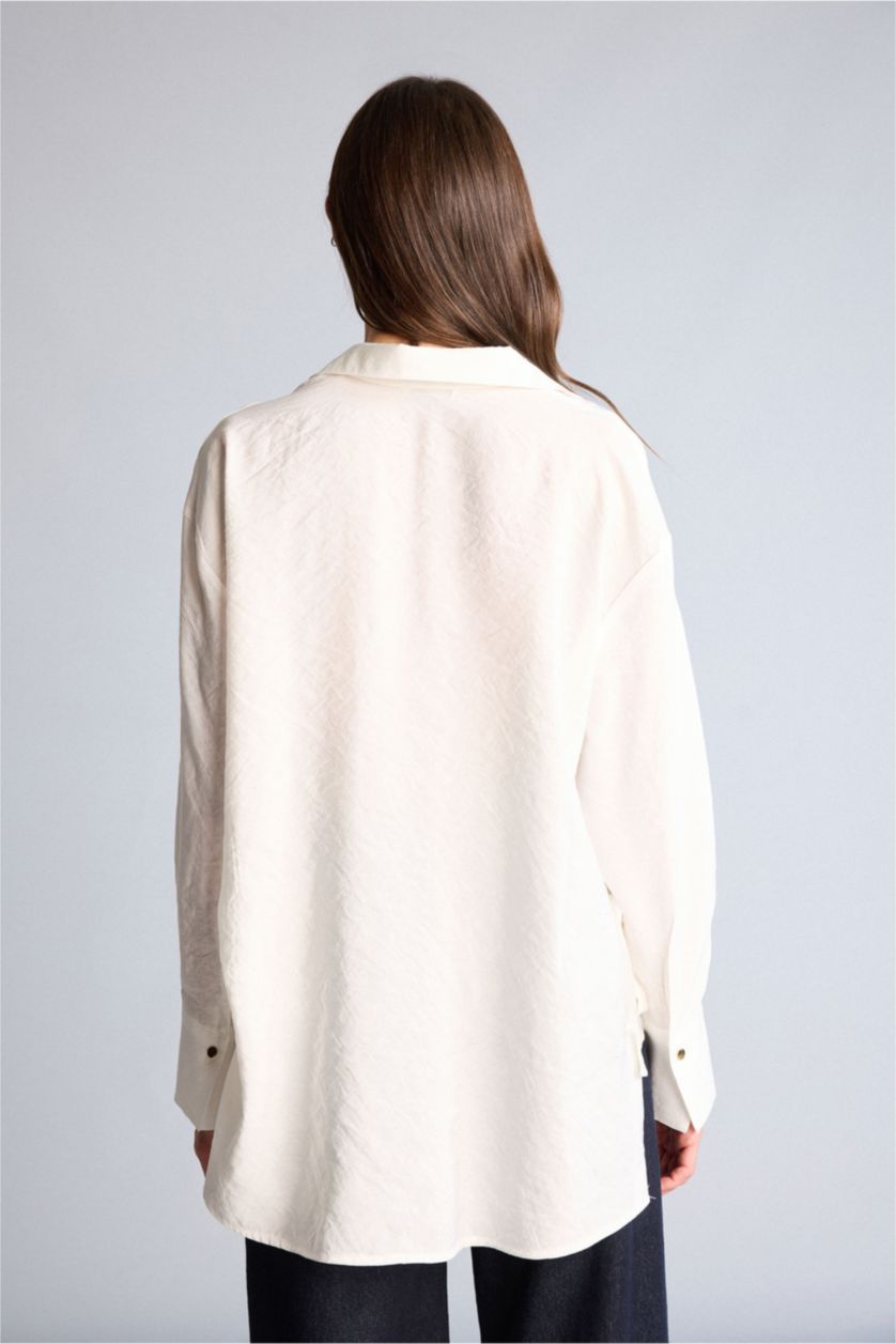 Kadın Kırık Beyaz Oversıze Polo Yaka Gömlek