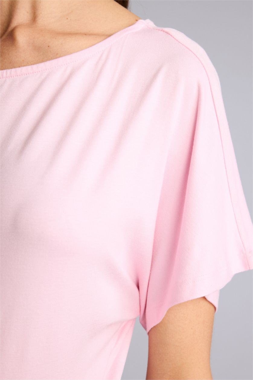 Kadın Açık Pembe Slım Fıt Tek Omuzlu Tişört