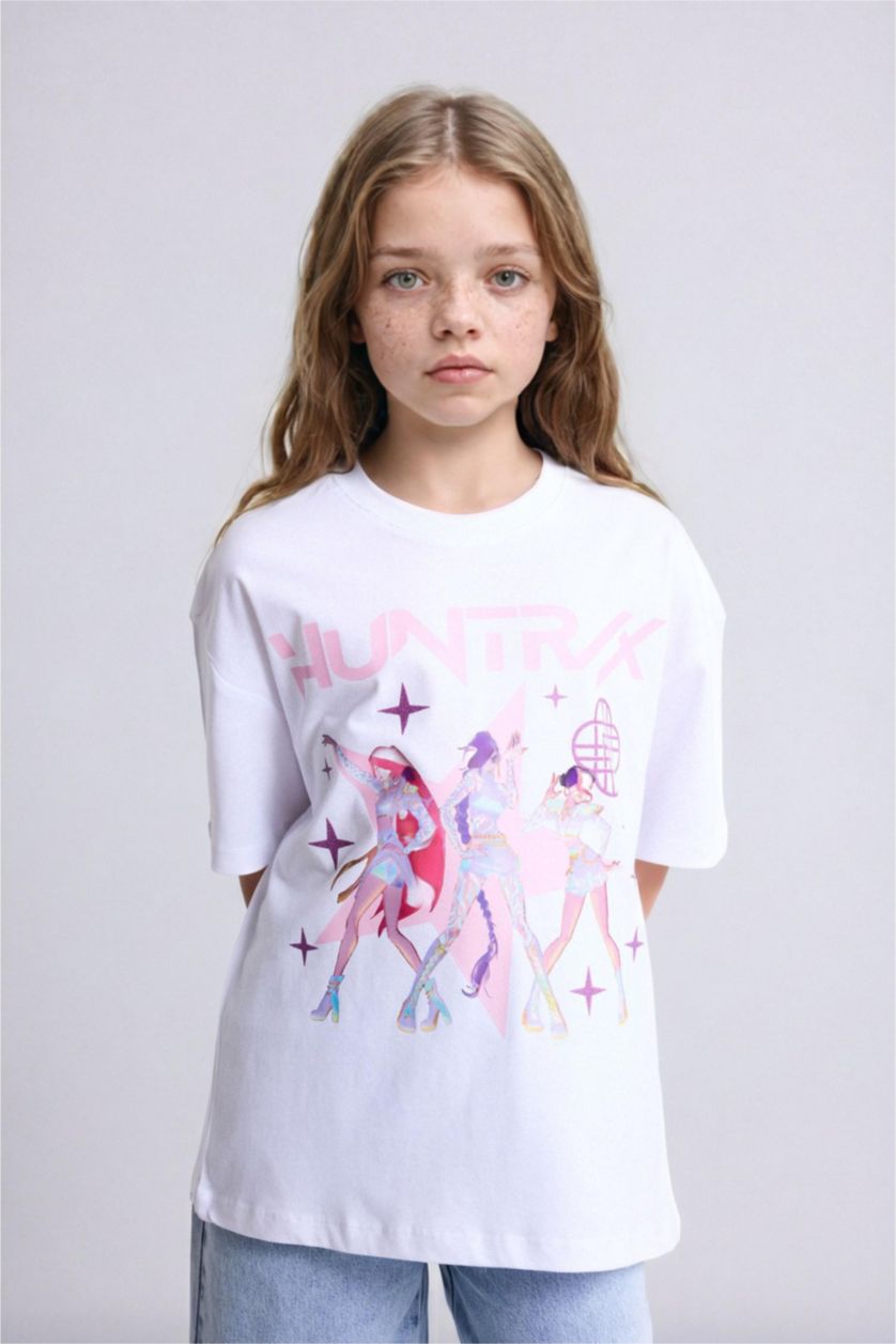 GIRLS & TEENS White Girl Kpop - Demon Hunters Oversize T-Shirt