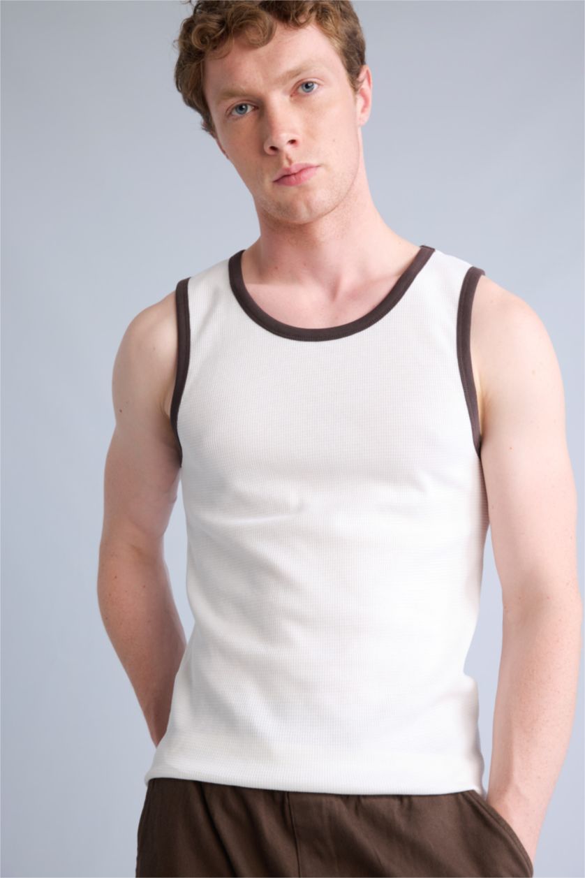 Men Ecru Regular Fit Crew Neck Short Sleeve Tank Top