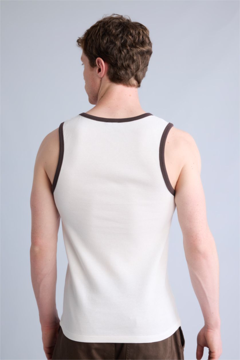Men Ecru Regular Fit Crew Neck Short Sleeve Tank Top