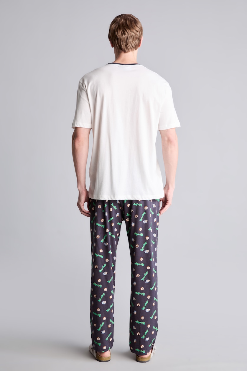 MAN Ecru Regular Fit 2 Piece Pyjama Set