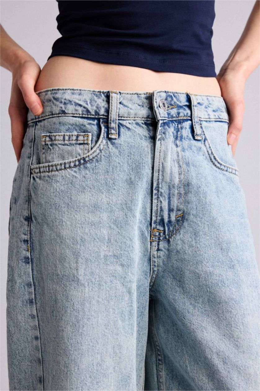 Kadın Açık Mavi Barrel Fit Yüksek bel Pantolon