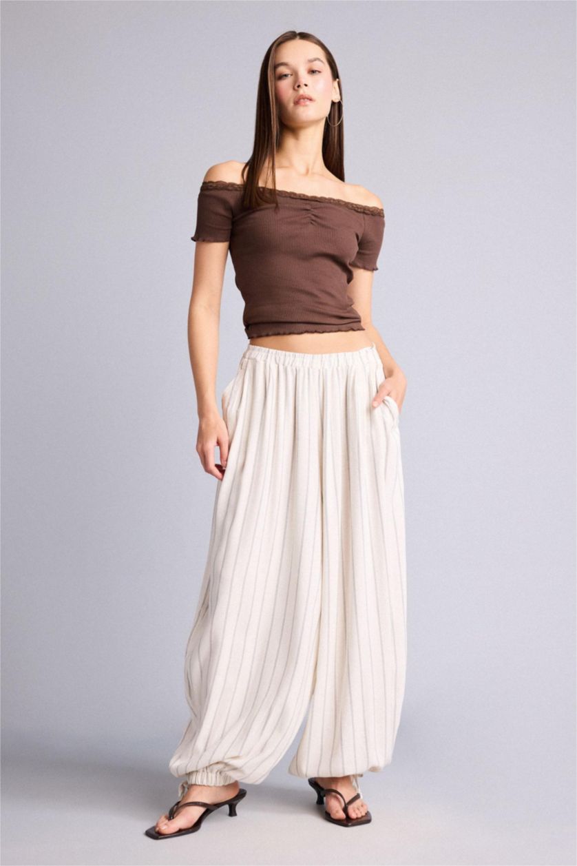 Women Beige Normal Waist Balloon Fit Trousers