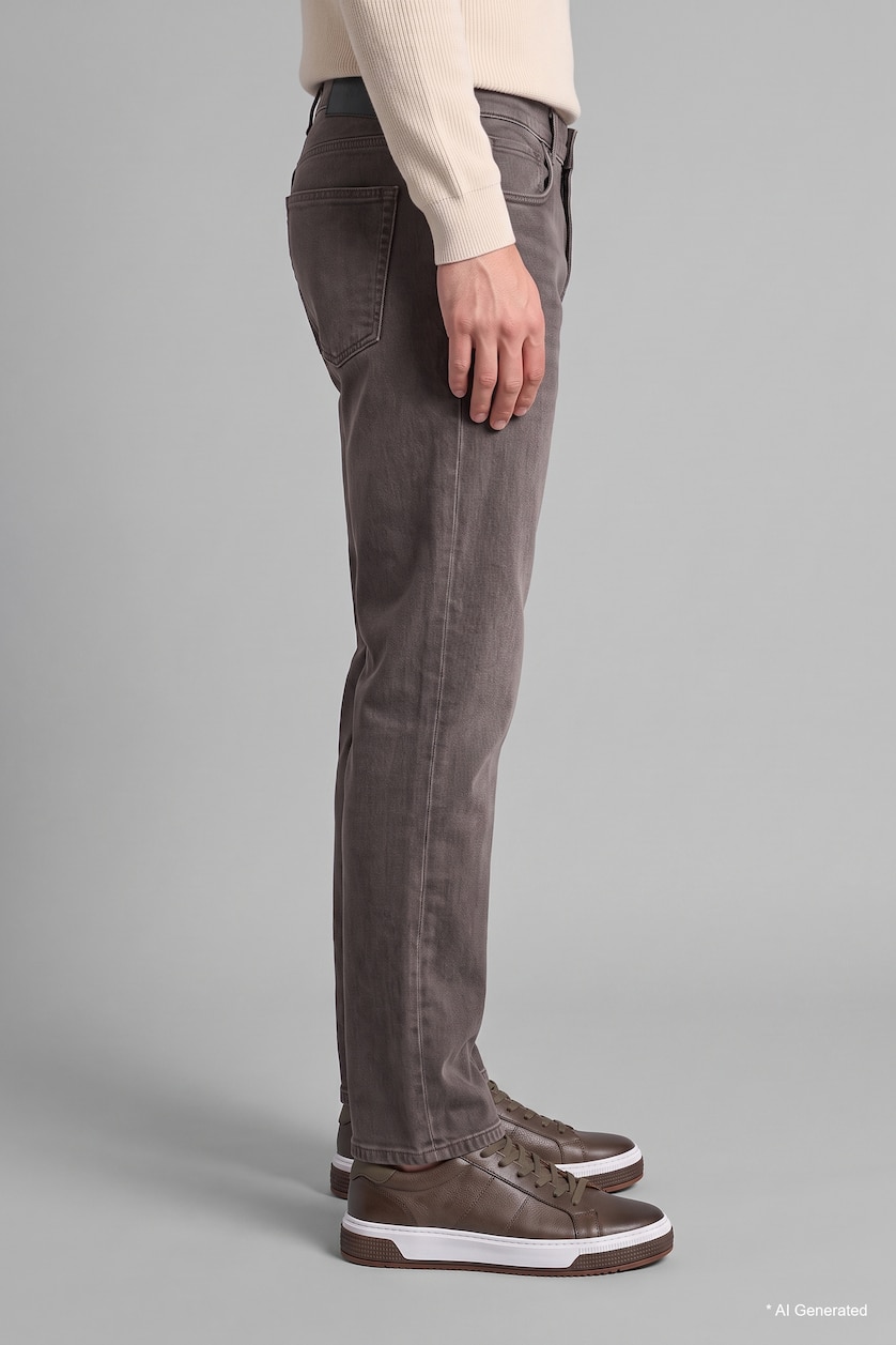 رجال بني فاتح Straight Fit Trousers