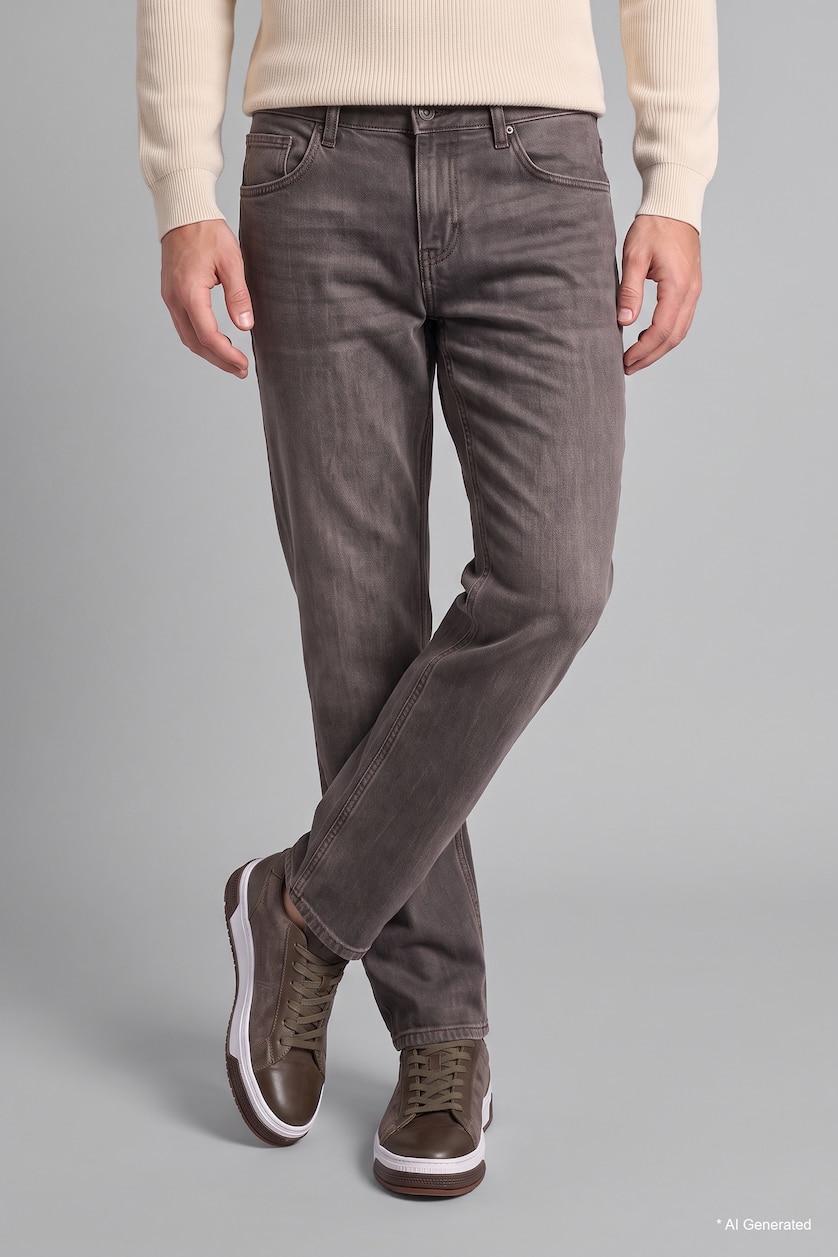 رجال بني فاتح Straight Fit Trousers