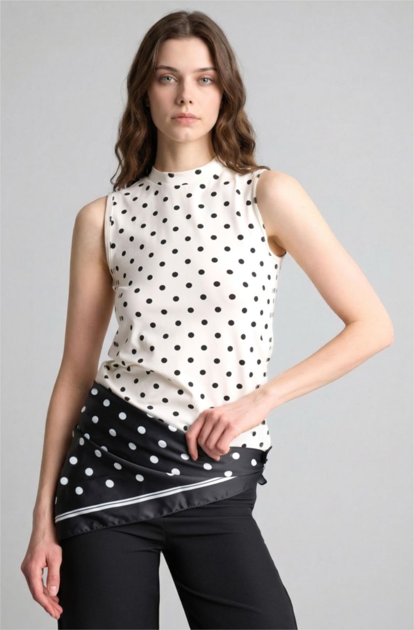 Kadın Ekru Slim Fit Kısa kollu Tunik